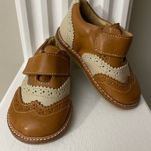 Elephantito shoes size 5